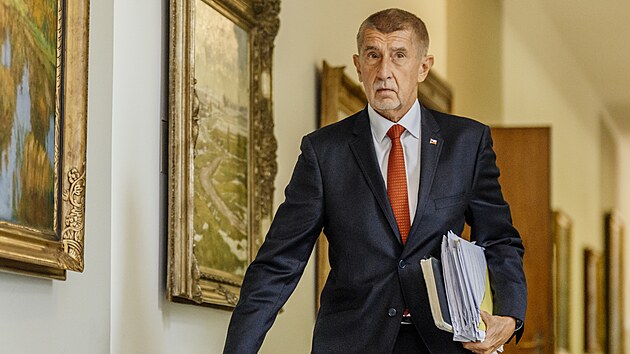 Jednání vlády. Financování asistentů pedagoga v základních školách. Na snímku Andrej Babiš (ANO). (5. října 2026)
