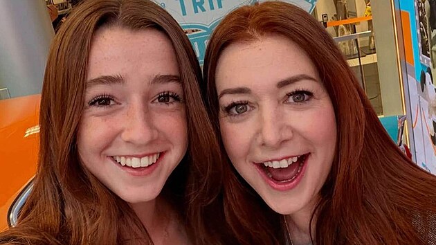Alyson Hanniganov&aacute; s jej&iacute; mlad&scaron;&iacute; dcera Keeva (2026)