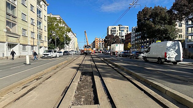 Rekonstrukce tramvajov&eacute; trati mezi Ohradou a N&aacute;kladov&yacute;m n&aacute;draž&iacute;m Žižkov. (12. ř&iacute;jna 2026)