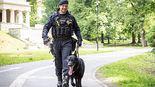 Duo Umpalumpa - Tom se nerozděl&iacute; ani po odchodu čtyřnoh&eacute;ho policistu do penze. (Ř&iacute;jen 2026)