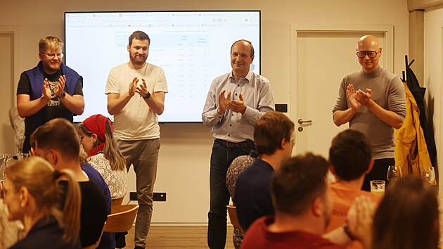 Radost ve volebním štábu ODS a Týmu pro Jihlavu. Koalice zvítězila s obrovským náskokem. (10. října 2026)
