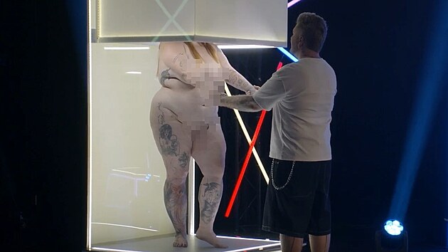 Lukáš v Naked Attraction