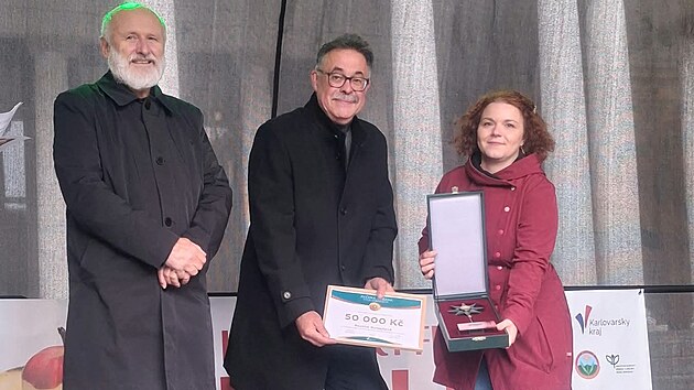 Pavl&iacute;na Reme&scaron;ov&aacute; při přeb&iacute;r&aacute;n&iacute; oceněn&iacute;