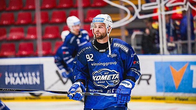 Po konci ve Spartě si Aaron Irving našel nové angažmá. Třicetiletý Kanaďan debutoval v dresu brněnské Komety prot Českým Budějovicím. (5. října 2026)