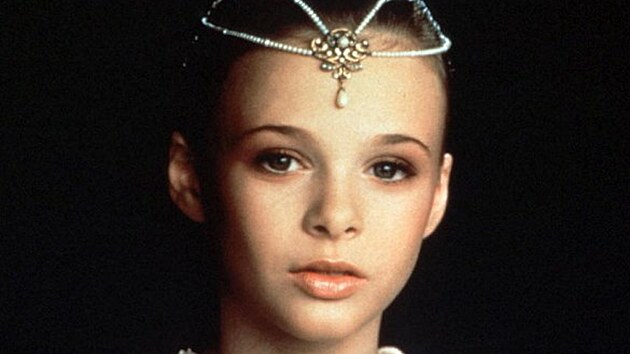 Jedenáctiletá Tami Stronachová ve filmu Nekonečný příběh (1984)