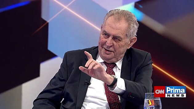 STAN ústy svých politiků neustále kritizuje vysoký deficit státního rozpočtu a správně uvádí, že to způsobilo zrušení superhrubé mzdy. V nedělní Partii na CNN Prima NEWS to řekl exprezident Miloš Zeman.