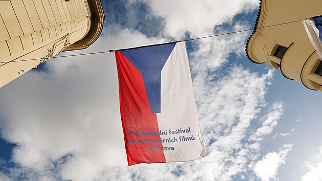 Jihlavsk&yacute; Mezin&aacute;rodn&iacute; festival dokument&aacute;rn&iacute;ch filmů Ji.hlava se kon&aacute; letos potřic&aacute;t&eacute;. (27. ř&iacute;jna 2026)