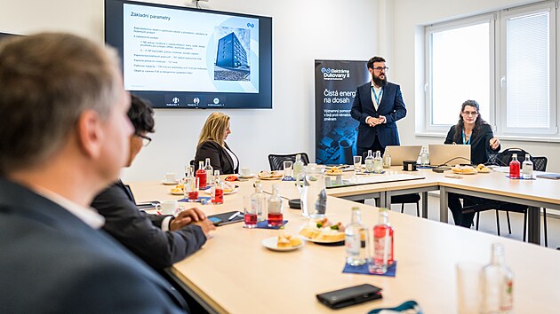 Dan Polanský ze společnosti Elektrárna Dukovany II při představení nové administrativní budovy vedle JE Dukovany. (26. října 2026)