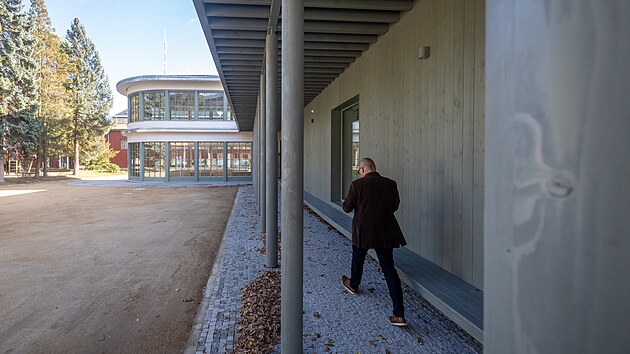 Oproti původní ceně se stavba infocentra prodražila o více než sedm milionů korun. (21. října 2026)
