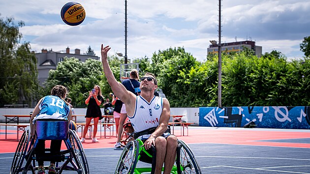 Basket na vozíku