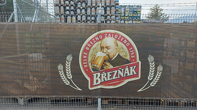 Pivovar ve Velk&eacute;m Březně na &Uacute;stecku, kter&yacute; patř&iacute; do skupiny Heineken, ukončuje v&yacute;robu piva.