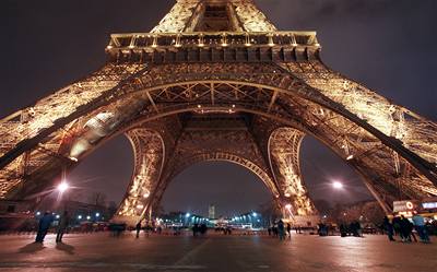Eiffelova v v Paíi