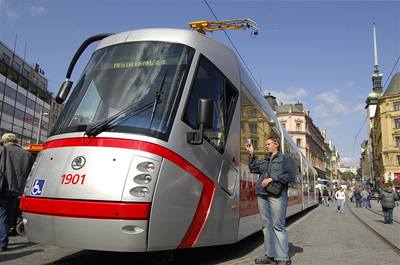 Nov tramvaje koda, pezdvan Porsche, nevyhovuj dopravcm.