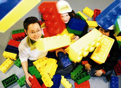Lego - stavebnice, která u desítky let tí vechny hravé lidi bez rozdílu vku.