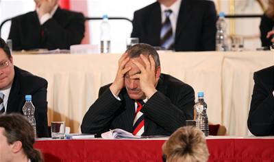 Karel Schwarzenberg pi prezidentské volb usnul.