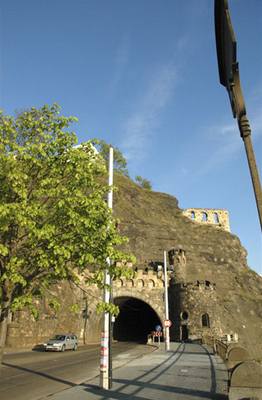 Vyehradsk tunel