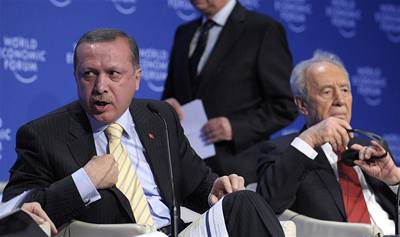Turecký premiér Recep Tayyip Erdogan na konferenci v Davosu.