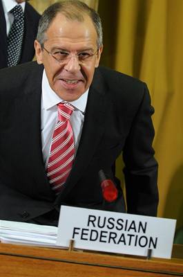 Ruský ministr zahranií Sergej Lavrov na konferenci o odzbrojení v enev. 