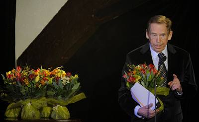 Václav Havel získal cenu Alfreda Radoka za svou hru Odcházení