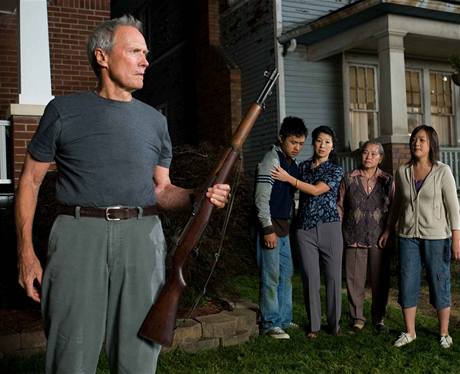Clint Eastwood ve snímku Gran Torino