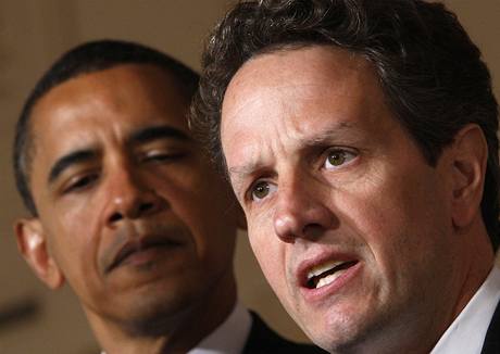 Americký prezident Barack Obama a ministr financí Timothy Geithner