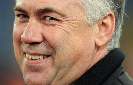 Carlo Ancelotti, nový kou Chelsea.