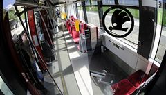 Prvn nov tramvaj Forcity dorazila na testovn do Prahy.