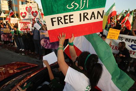 ervnové nepokoje v Íránu.