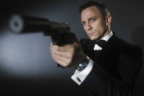 James Bond (Daniel Craig)