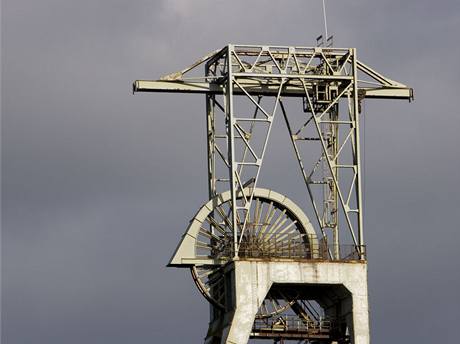 Vedro a prach. Podívejte se, v jakých podmínkách pracují horníci