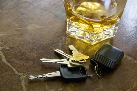 Alkohol ped jízdou (ilustraní foto)