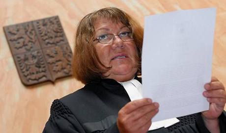 Soudkyn Elika Wagnerová pedítá nález Ústavního soudu. Ten zamítl návrh SSD na zruení zdravotnické ásti vládní reformy veejných financí vetn diskutovaných poplatk.