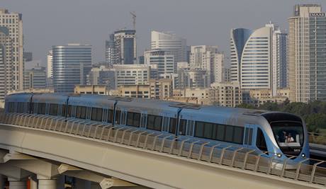 V Dubaji zahjilo provoz metro, kter bude prvn na Arabskm poloostrov.