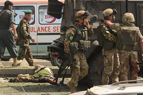 Sebevraedný atentát v centru Kábulu