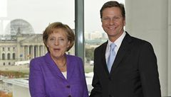 Vítzka voleb a pedsedkyn CDU Angela Merkelová s pedsedou FDP Guidem Westerwellem
