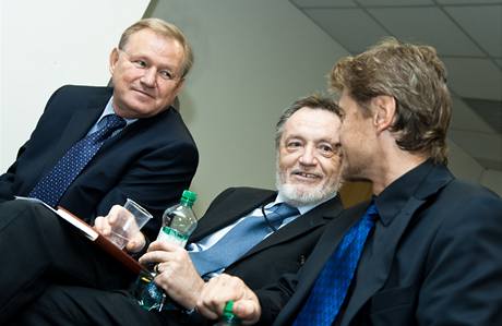 Kandidáti na éfa rozhlasu (zprava) Jií Mejstík, Peter Duhan a Richard Medek