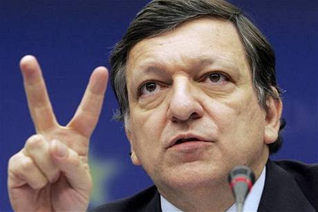 Pedseda Evropské komise José Manuel Barroso. Lídi EU si pochutnávali v Bruselu na eské kuchyni