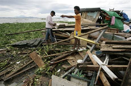 Tajfun na Filipnch