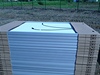 Solární fotavoltické panely ped instalací.