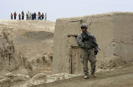 Americký voják. Násilí v Afghánistánu v poslední dob dosáhlo nejvyí úrovn od svrení vlády hnutí Taliban v roce 2001.