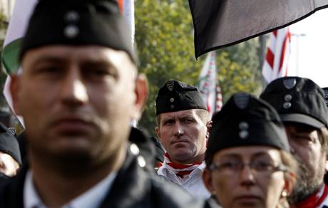 Extremistickou Maarskou gardu dnes zakázal nejví soud