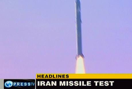 Íránská televize Press TV, která vysílá v anglitin, pinesla zábry raketového testu.  