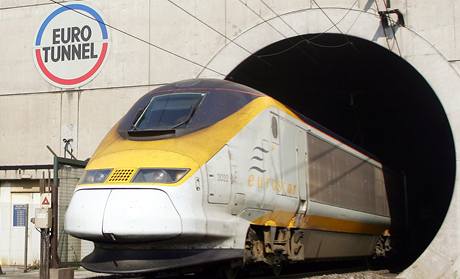 Vlak Eurostar u tunelu pod La Manche