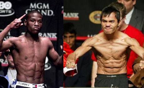 Floyd Mayweather junior (vlevo) a Manny Pacquiao.