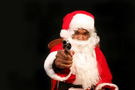 Ozbrojený Santa Claus - ilustraní foto.