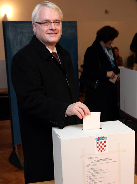 Chorvatský prezidentský kandidát a sociální demokrat Ivo Josipovi.