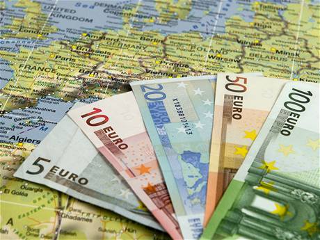 eurobankovky na map Evropy