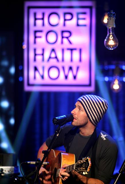 Akce Hope For Haiti Now: Chris Martin z Coldplay.