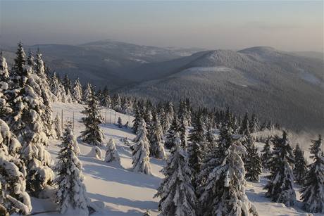 Zima na horách - ilustraní foto.