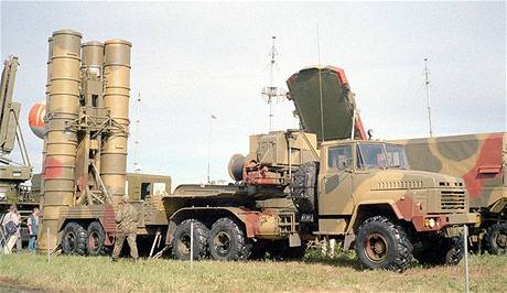 Protivzduný systém S-300